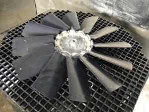 Liebherr Lüfterflügel